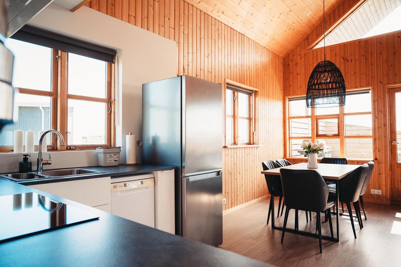 Ocean Break Cabins Sandgerði المظهر الخارجي الصورة