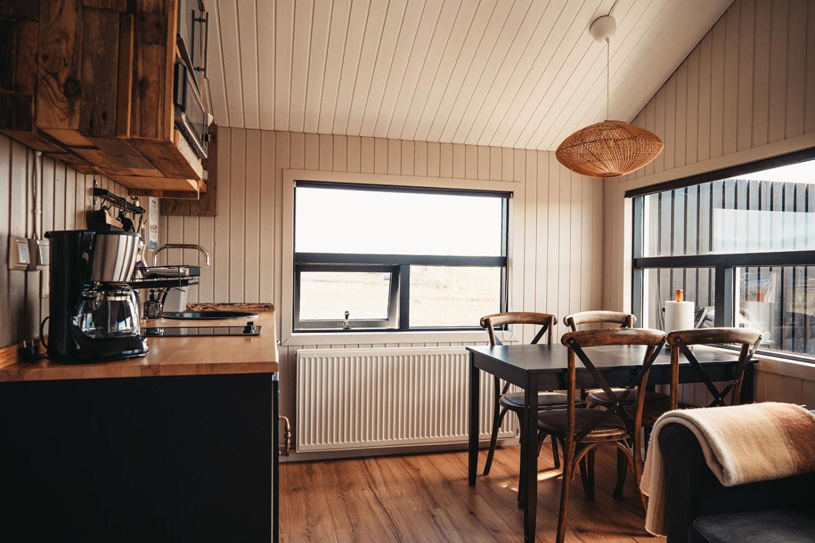 Ocean Break Cabins Sandgerði المظهر الخارجي الصورة